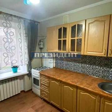продажа 2 комн квартиры Князя Владимира газовый дом