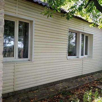 Частина будинку в Полтаві з гаражем!!!!