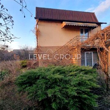 Продаж будинку\дачі у Козині біля води.