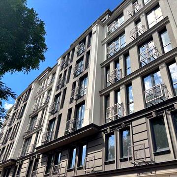 Квартира для життя або оренди в зданому клубному будинку на Великії Арнаутській. Море, центр, ЖД, Привоз - все в хвилинній доступності.