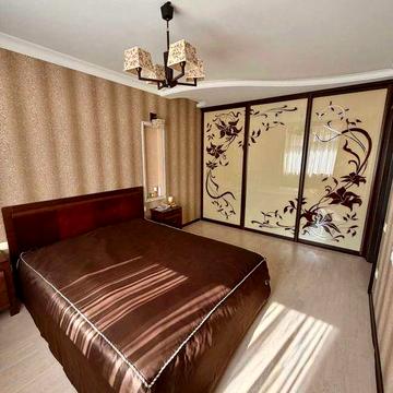 3 кім.-квартира з ремонтом у цегляному будинку ЖК Беркут р-н 12 школи ЖК беркут