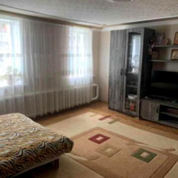 Будинок в центрі міста