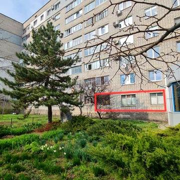 Продаж 2-кімнатної квартири (червона лінія)