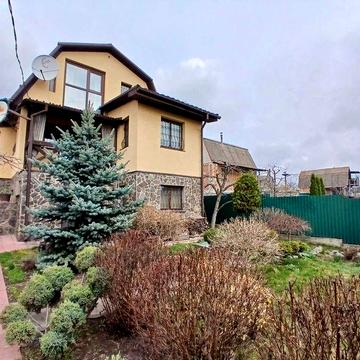 Продається будинок в тихому мальовничому місці Вінницьких Хуторів.