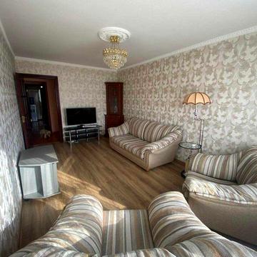 Оренда 3-к квартири вул. Голосіївська 4, метро Деміївська 5 хв. пішки