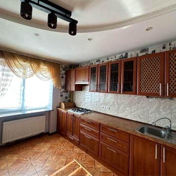 Оренда 2-кімнатної квартири в центрі