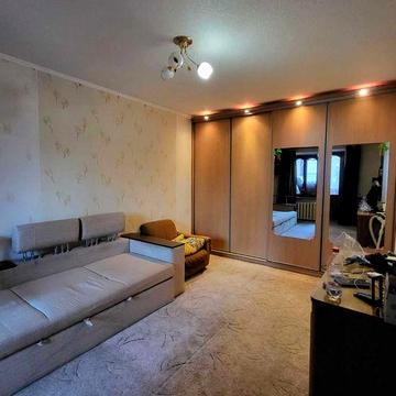 Продам 2-комн квартиру по проспекту Аэрокосмическому 72 MV