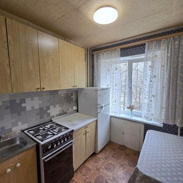 Сдам 1ю квартиру на Красном Камне