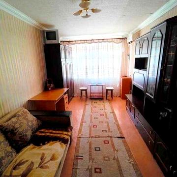 М Деміївська 12 хв ПІШКИ, УКОМПЛЕКТОВАНА з великою кімн, КОНДИЦІОНЕР, БОЙЛЕР