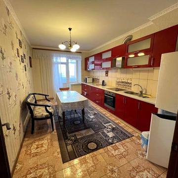 Сдам просторную 2-к кв Водопроводная