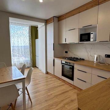 Оренда / Квартира / вул. Богдана Хмельницького, Шевченківський район, Львів