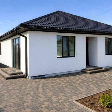 Продам новый дом в центре Нерубайского