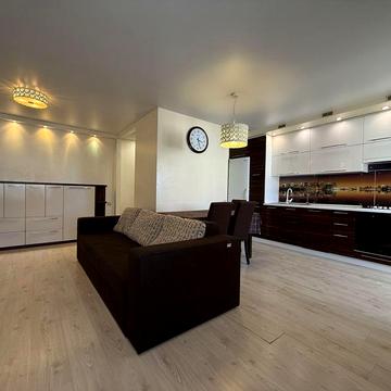 Оренда євротрійки на 40-му р-ні з усією необхідною побутовою технікою