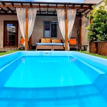 Оренда будинку Д. Донского  біля моря | басейн, гараж, підвал | 250м²