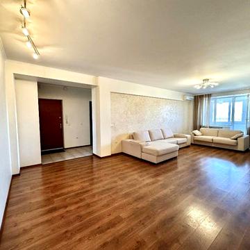 Продам 3-комн.  Тополевая