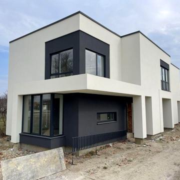 Продаж дуплекса в селі Угорники Івано-Франківський район