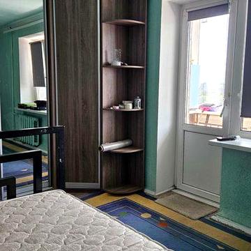 2-комнатная, Возианова (Карпинского), 10, Севастопольская пл.