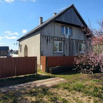 Житловий будинок в тихій місцевості