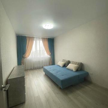 Аренда 1 комнатной квартиры с ремонтом на Ак.Глушко в новом Жилом Ком.