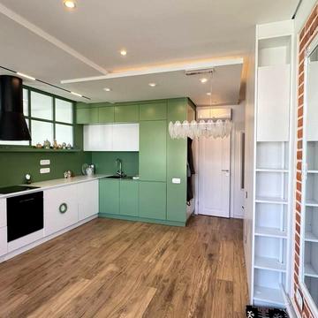 Пасічна вул., 94б