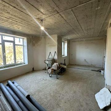 2 кімнатна новобудова в будинку