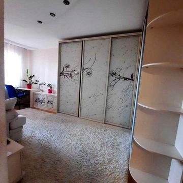 Аренда 3к. с ремонтом, Виноградарь, ул. Порика