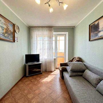 Оренда однокімнатної квартири по вул Пулюя