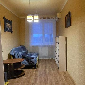 Сдам 2к квартиру  метро Левада