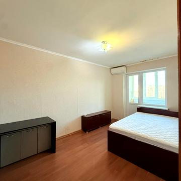 Романа Шухевича просп. (Генерала Ватутіна), 24-Б