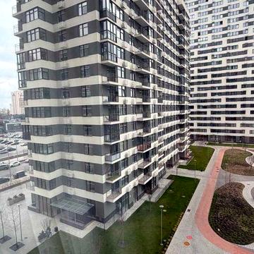 ЖК Варшавський, вул Всеволода Змієнка 34/21. !!! Завжди є світло !!!