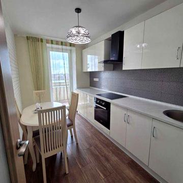 Продам 2 ком.кв.в Авангарде-евро,укомплектована!