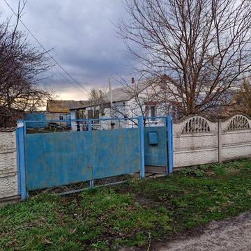 Продам будинок в центрі села Велика Рудка