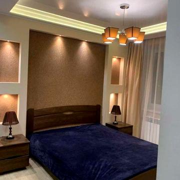 2 комнатная квартира в центре, ул. Соборности.