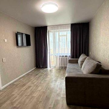 Продаж 2 кімнатной квартири  с ремонтом. Колодязна!