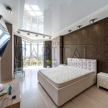 Ексклюзивна пропозиція! Квартира з преміум-ремонтом та панорамою — вул. Соломянська