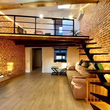 Дяченко 11А, Бортничі, продаж 3кім, дворівневої квартири, стиль лофт! Ціна топ!