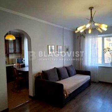 Продається 3 кімнатна квартира, вул. Здановської Юлії  29, ст.М"Либідська"- 10 хвилин