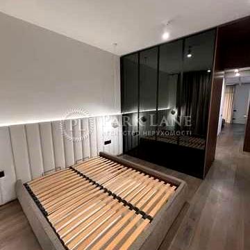 3к.квартира в  Рибальський,  Rybalsky, Набережно-Рибальська дорога 9, Поділ, Поштова Контрактова площа