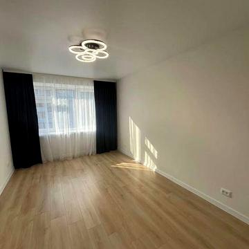 Продам 2-ну квартиру в Шептицькому