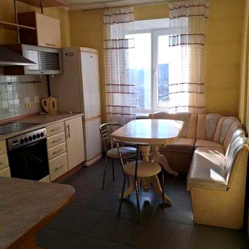 Оренда 2-кімнатної на Оболоні вул.Богатирська 6/1