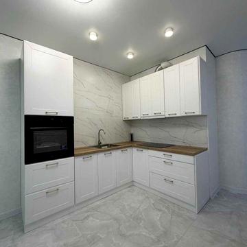 Квартира с ремонтом на Сахарова, вид на море