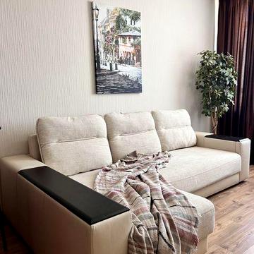 1 кмн вул. Дегтярівська, Cosmopoliten, Шулявка, Дорогожичі