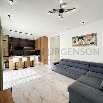 Продаж будинку 100 м.кв / 4 сотки / Сторожниця