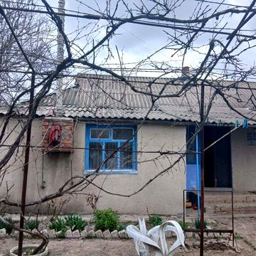 Продаю будинок в хорошому стані