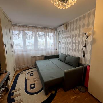 Андрія Малишка вул., 13