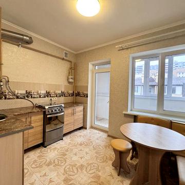 Здам 1 кк вул. Молодіжна 16а