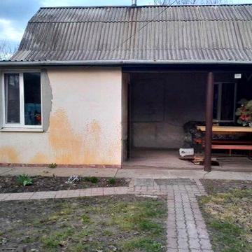 Цегляний будинок