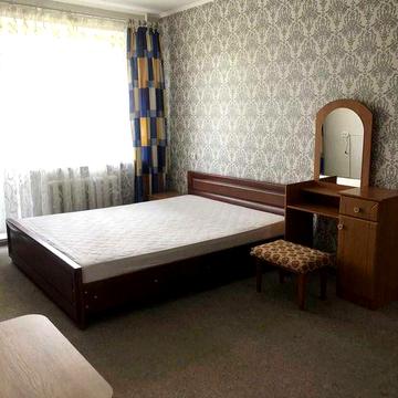 Оренда однокімнатної квартири , Пр.Олександра Поля 44