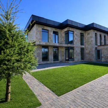 Продаж нового, розкішного, повністю готового будинку