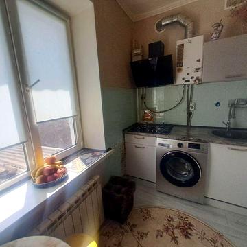 Продам Ген.Петрова / Маршрутная 2х комнатную квартиру